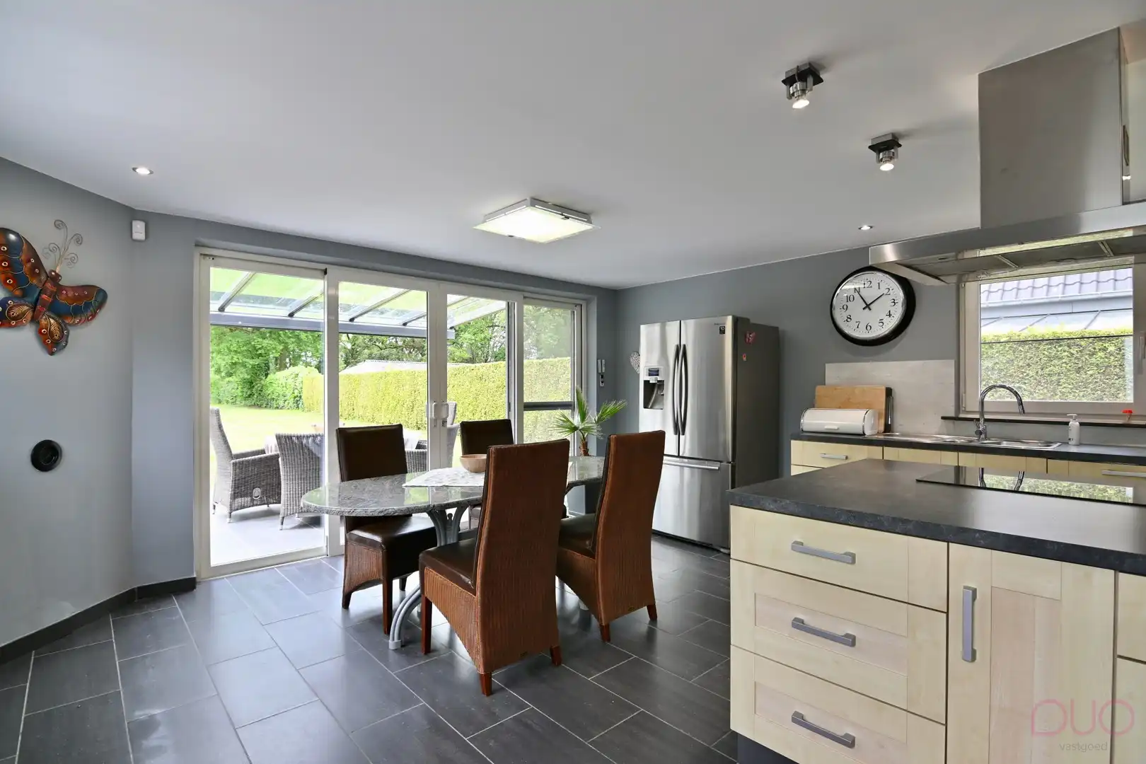 Knappe vrijstaande woning, instapklaar met tot 5 slaapkamers, midden in het groen foto 10