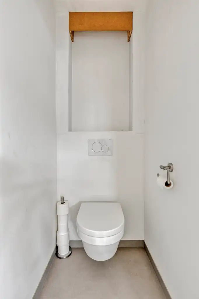 Instapklare halfopen bebouwing met 2 slaapkamers en tuin foto 14
