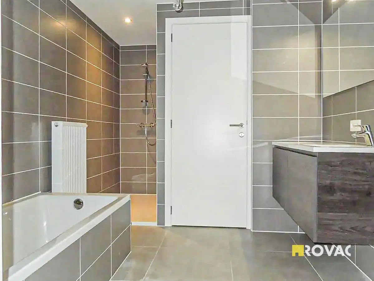 Instapklaar en energiezuinig appartement met tuin! foto 10