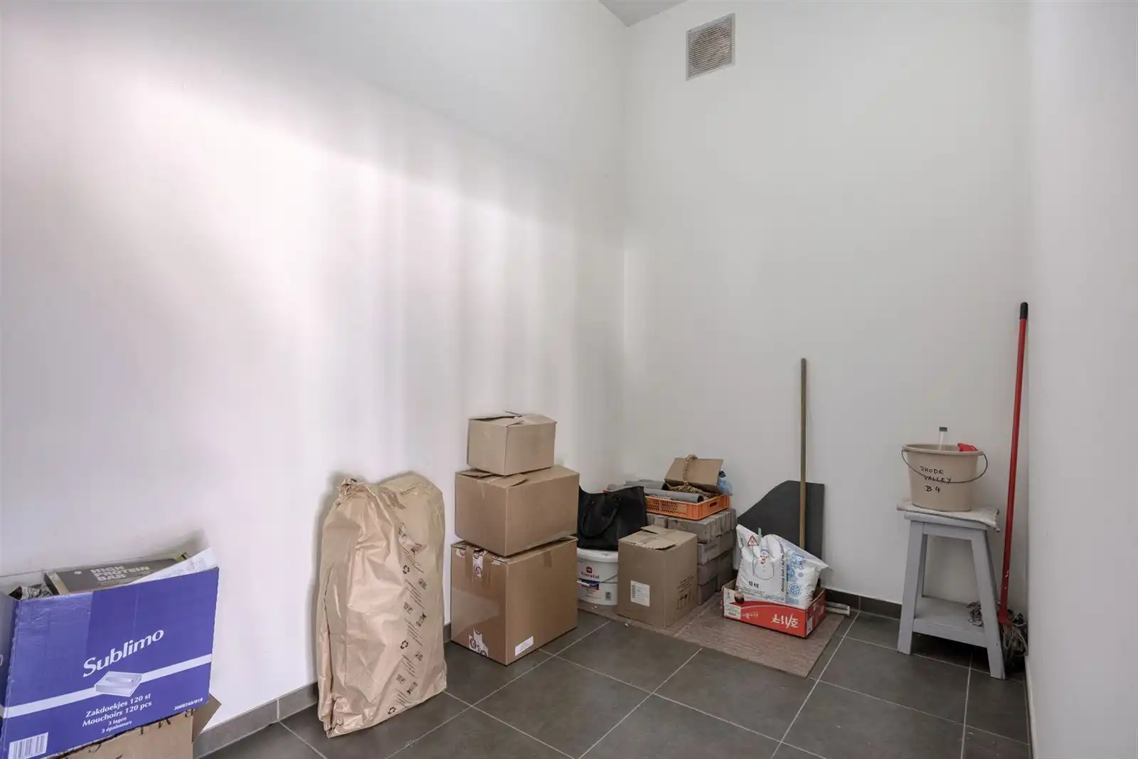 Appartement (2e verdiep) met 1 slaapkamer met ruim terras en staanplaats  foto 17