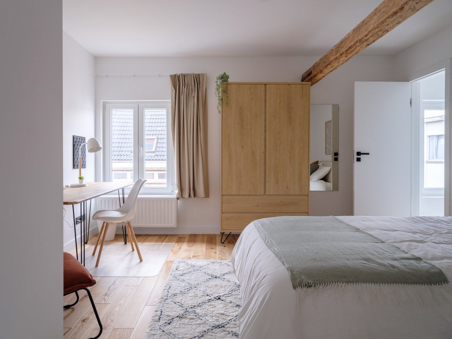 Gerenoveerde opbrengsteigendom met 6 hoogwaardige kamers in Gent foto 9