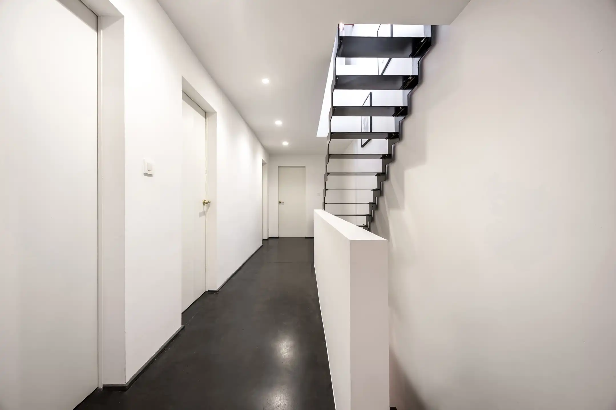 Stijlvolle, energiezuinige woning met rondom heerlijke tuin  foto 31