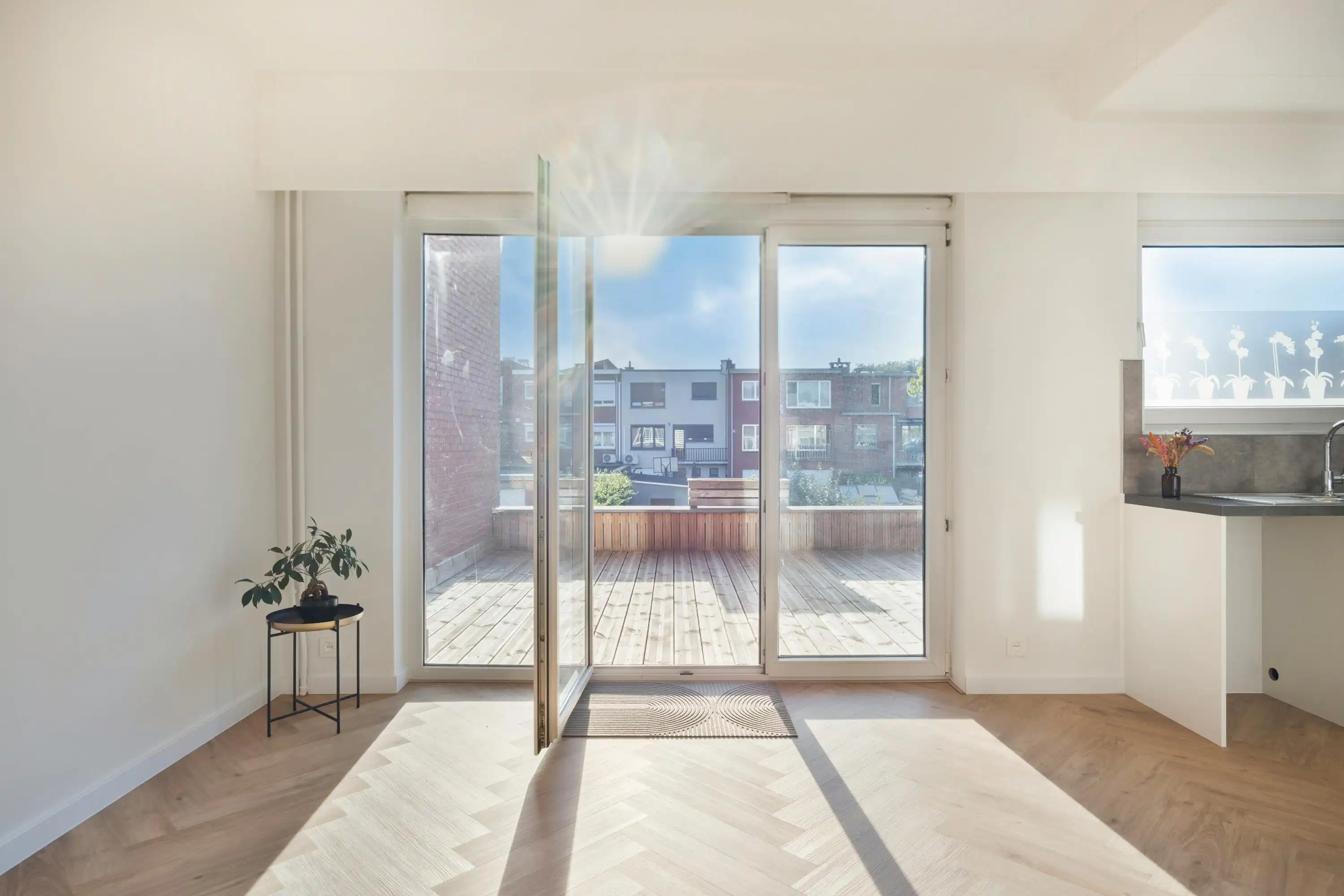 Instapklaar huis met 3 slaapkamers te koop in Kapellen! foto 8