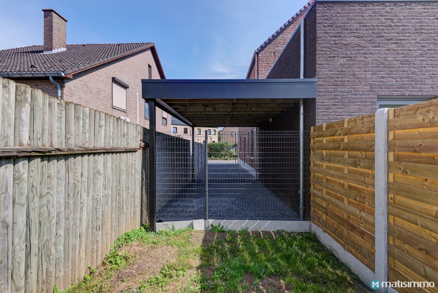 INSTAPKLAAR DUPLEXAPPARTEMENT MET 2 SLAAPKAMERS EN CARPORT IN MOPERTINGEN (BILZEN) foto 19