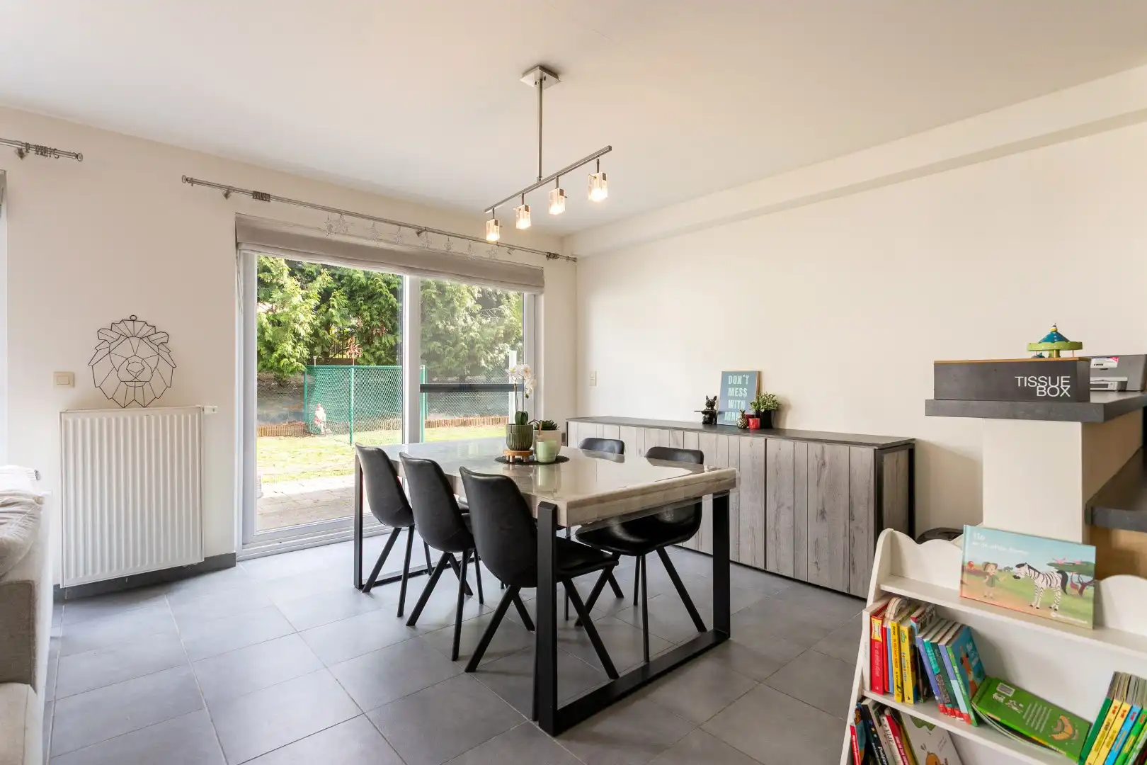 Instapklaar gelijkvloersappartement met 3 slaapkamers en tuin foto 5
