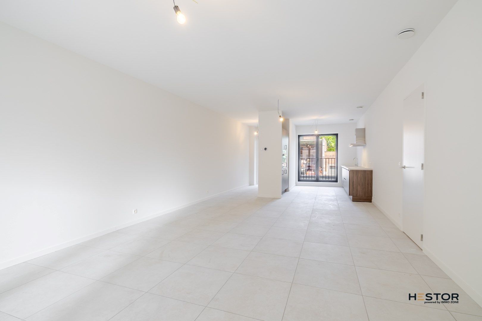 Afgewerkt nieuwbouwappartement met 2 slaapkamers foto 4