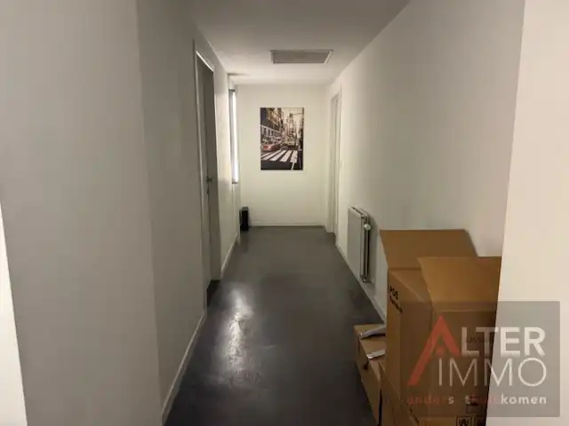 Kantoorruimte 60m² in bedrijfspand op top locatie! foto 7