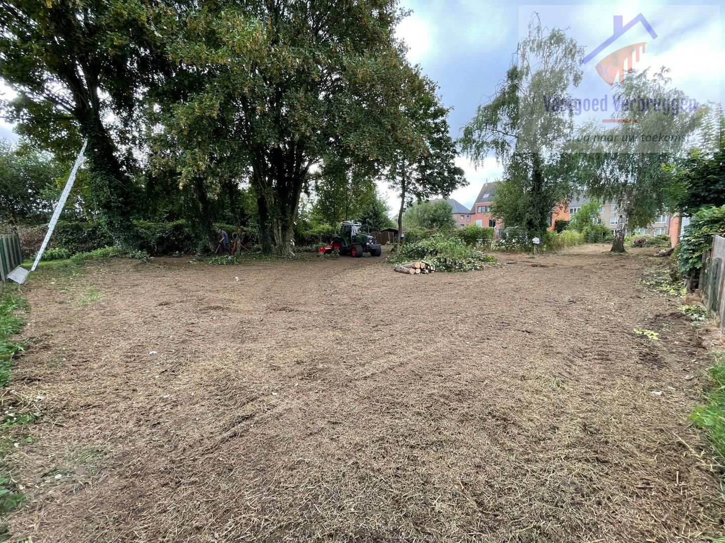 Bouwgrond voor gesloten bebouwing met grote tuin foto 5