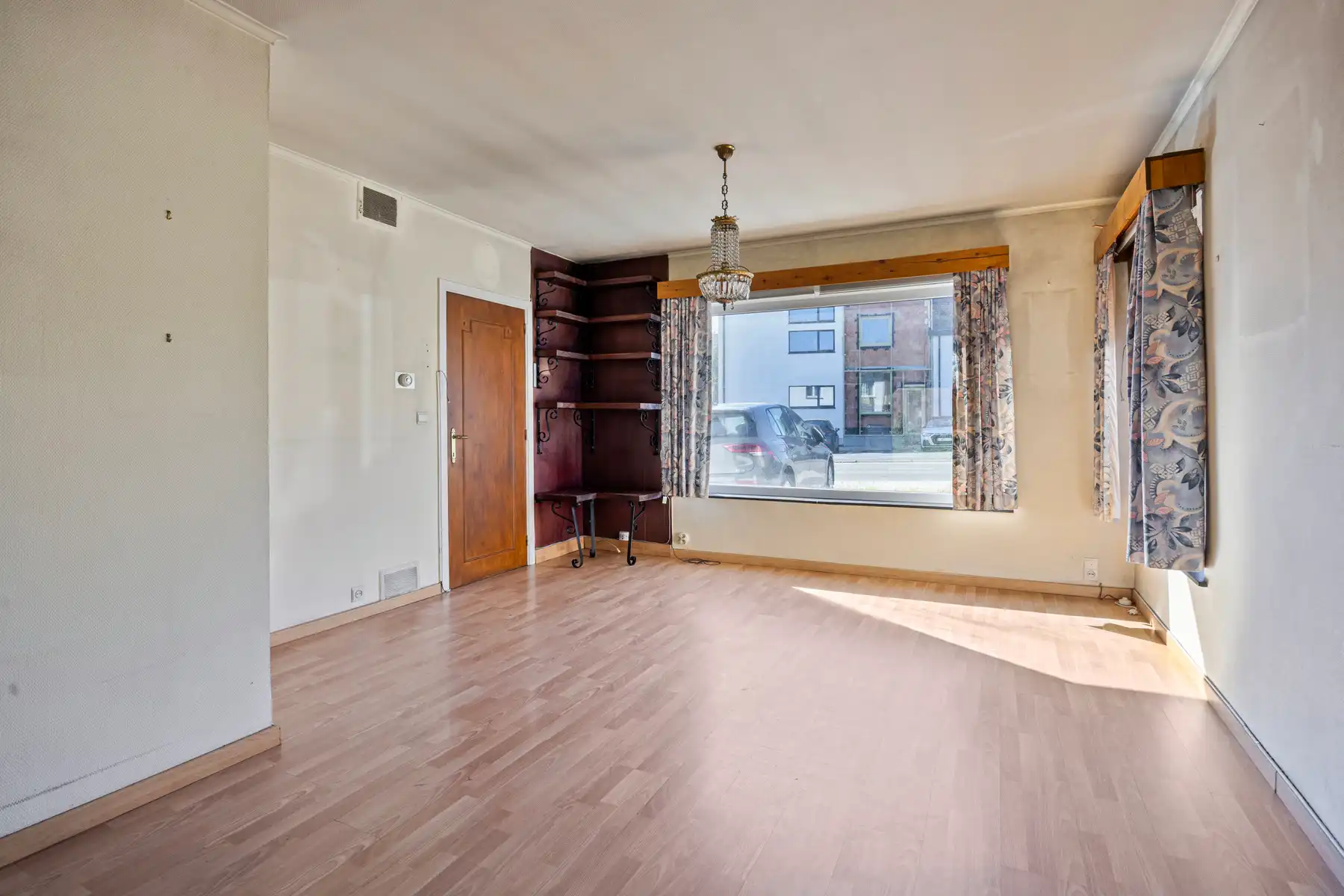 Nabij centrum Asse: te renoveren driegevelwoning foto 8
