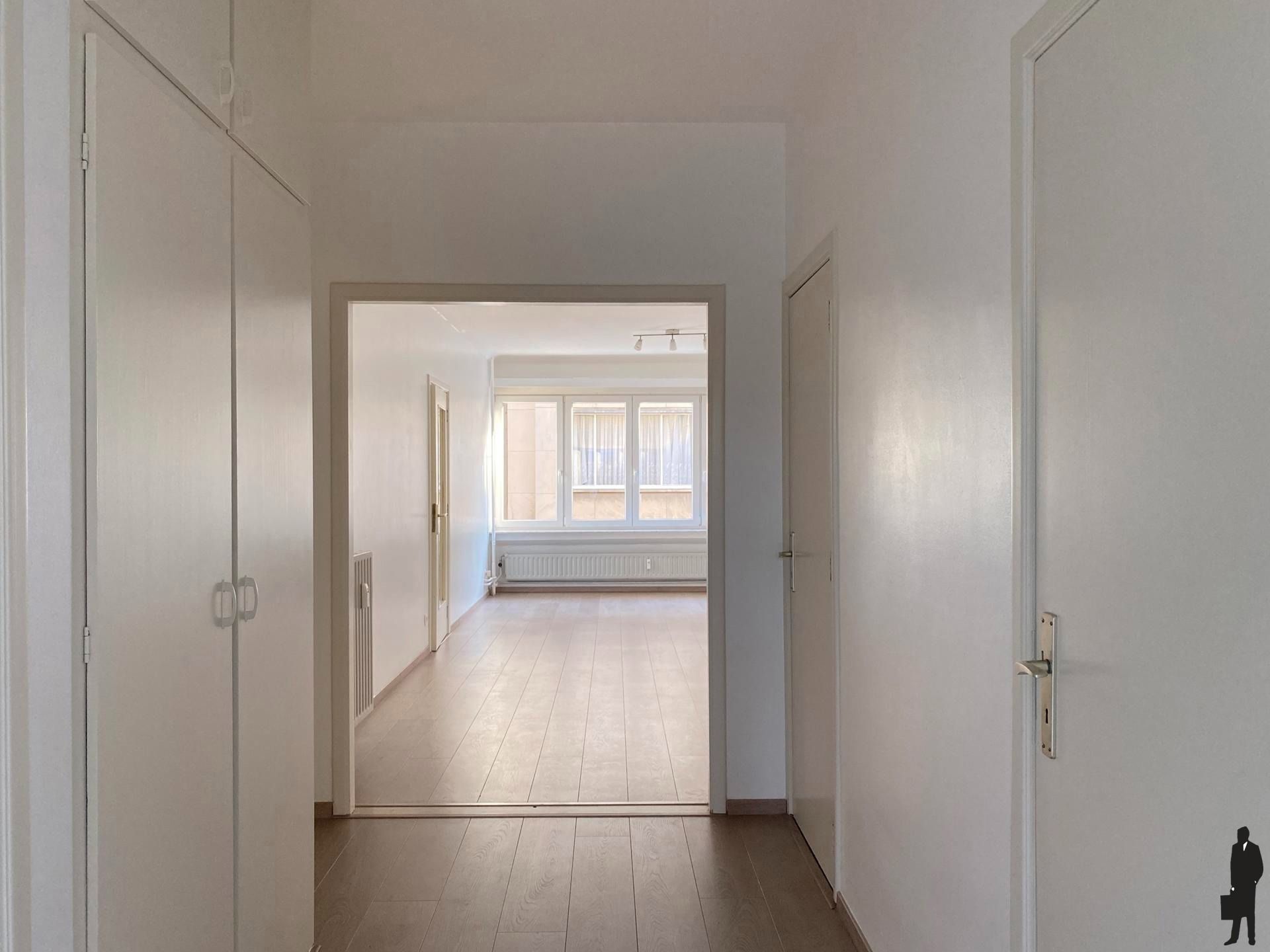 Gezellig en licht appartement in hartje Klein-Antwerpen foto 2