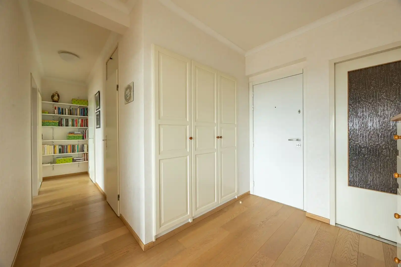 Panoramisch hoekappartement met 2 slaapkamers en xl-garage  foto 9