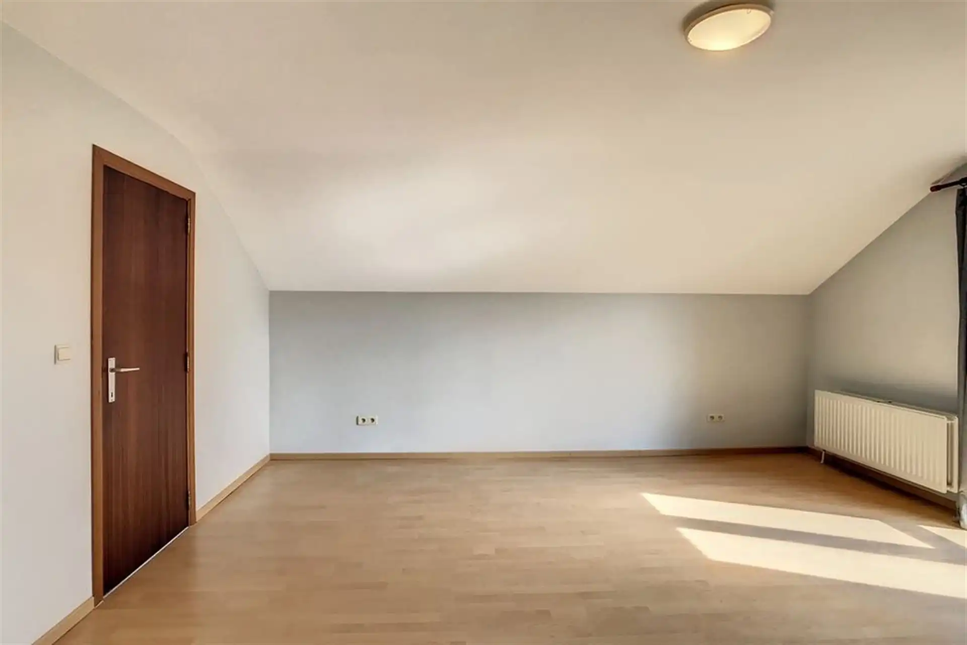 Rustig gelegen en energiezuinige villa foto 23