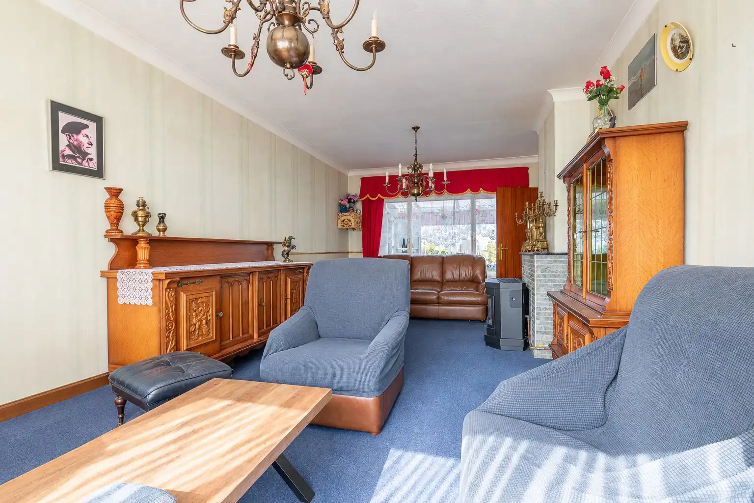 Goed gelegen woning in Lombardsijde met uitgebreide mogelijkheden. foto 3