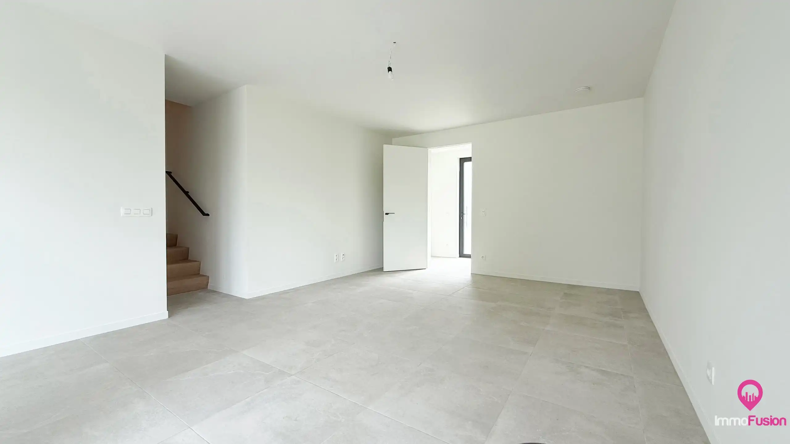 Hoogwaardig afgewerkte woning met industriële look! foto 6