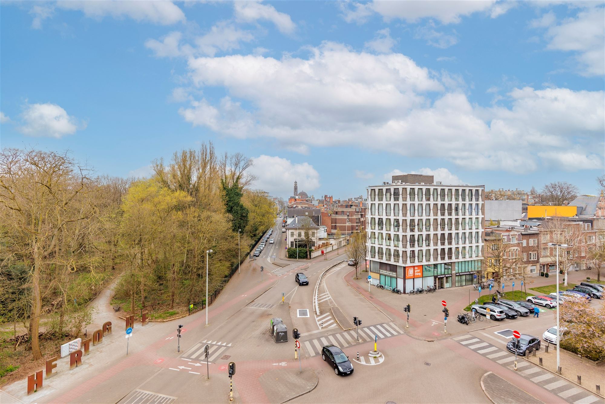 Instapklare en lichtrijke studio op centrale ligging foto 7