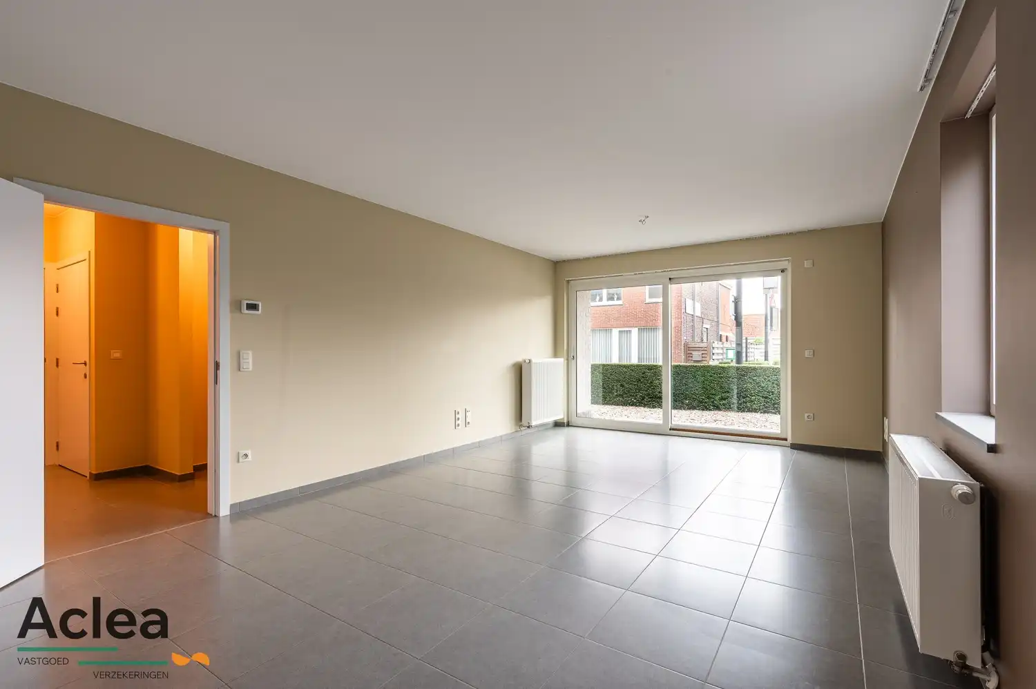 Ruim lichtrijk gelijkvloers appartement met 2 terrassen en garage foto 19