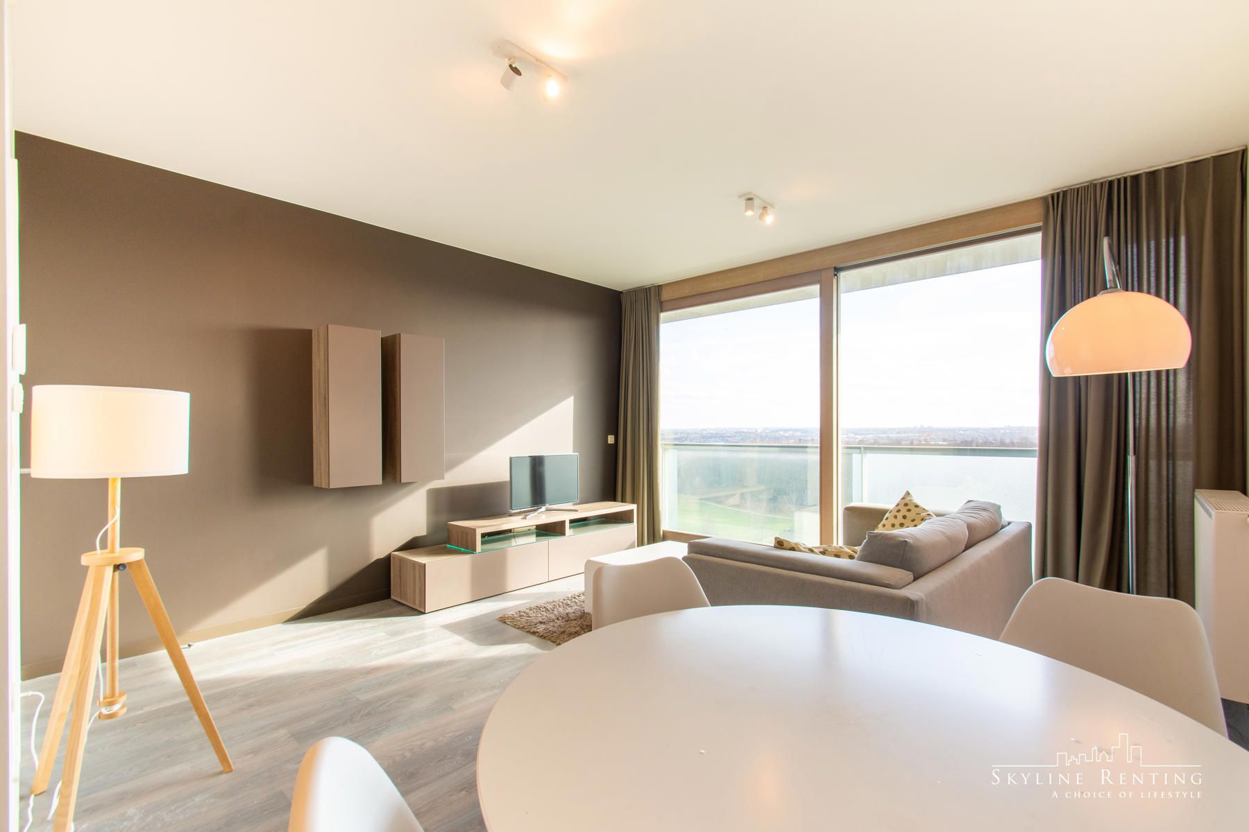 Prachtig gemeubeld appartement 1 kamer + Terras!!!  foto 2
