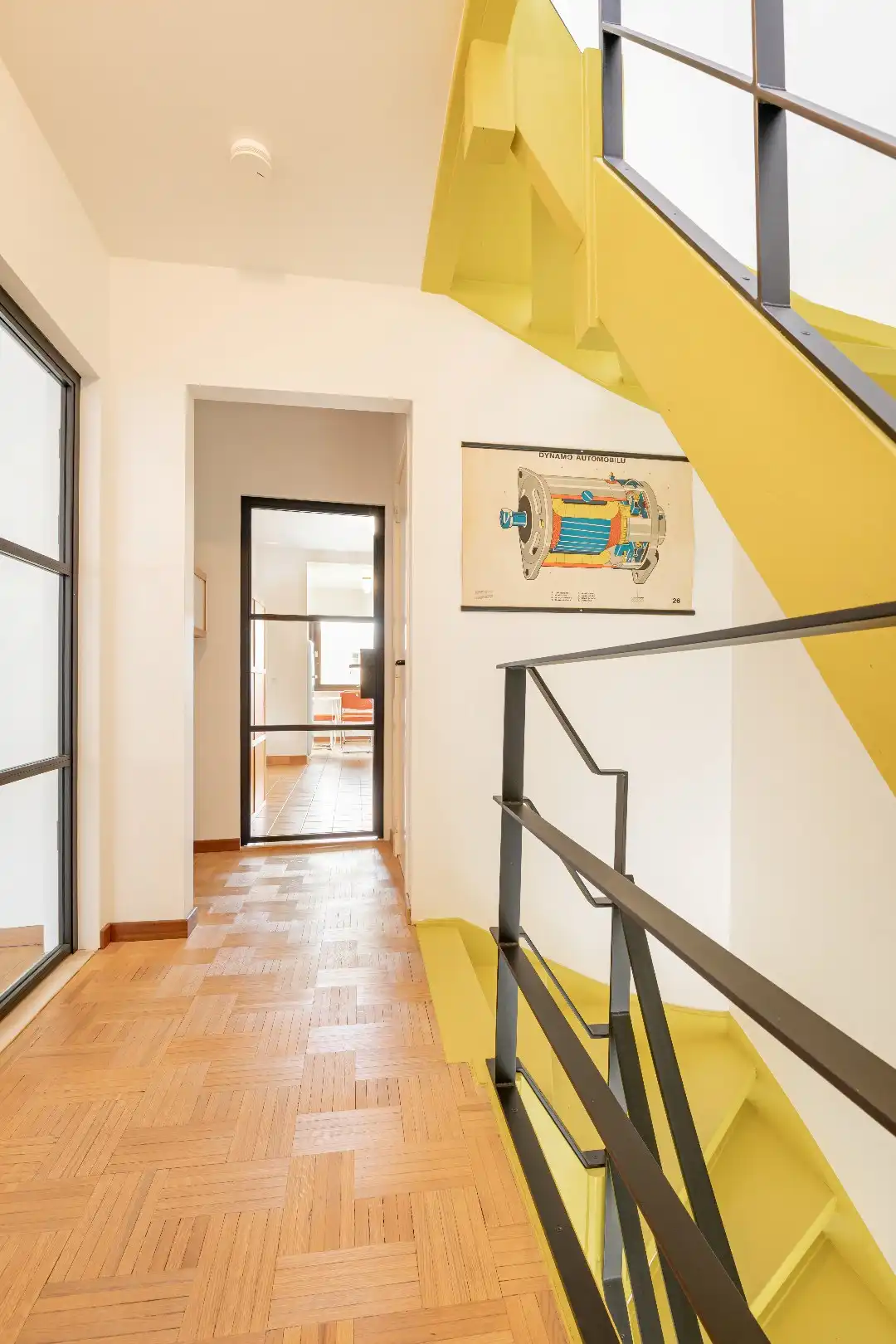 Karaktervolle en lichtrijke architectenwoning met stijlvolle renovatie foto 9