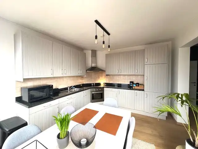 INSTAPKLAAR EN COMFORTABEL APPARTEMENT MET 2 SLAAPKAMERS foto 3