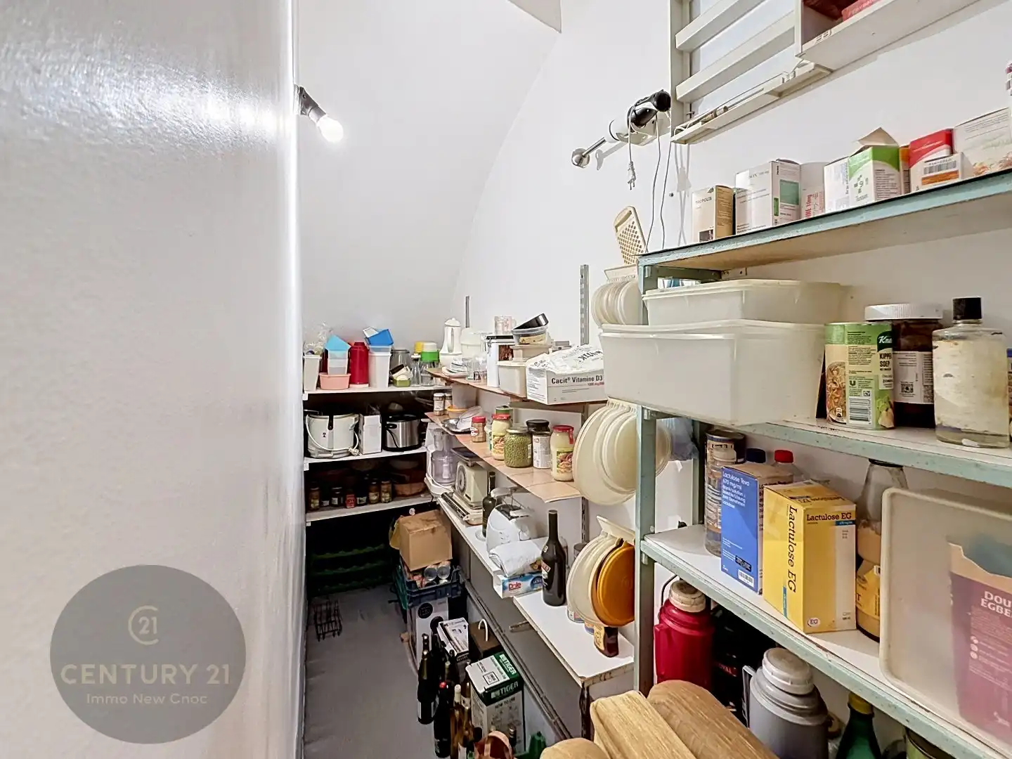 Te renoveren halfopen bebouwing met 3 slaapkamers  foto 13