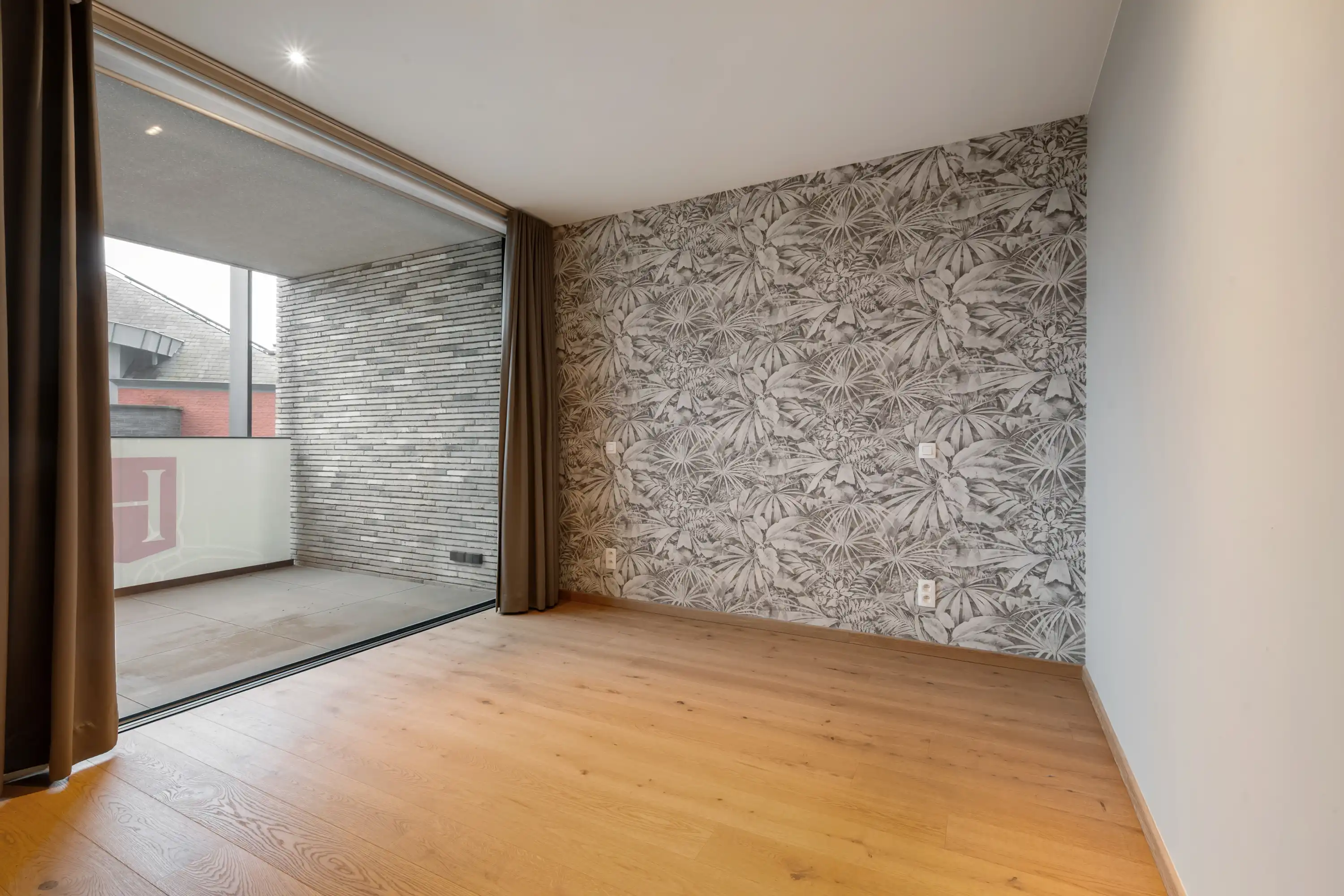 Luxueus afgewerkt appartement (2 terrassen + parking) foto 9