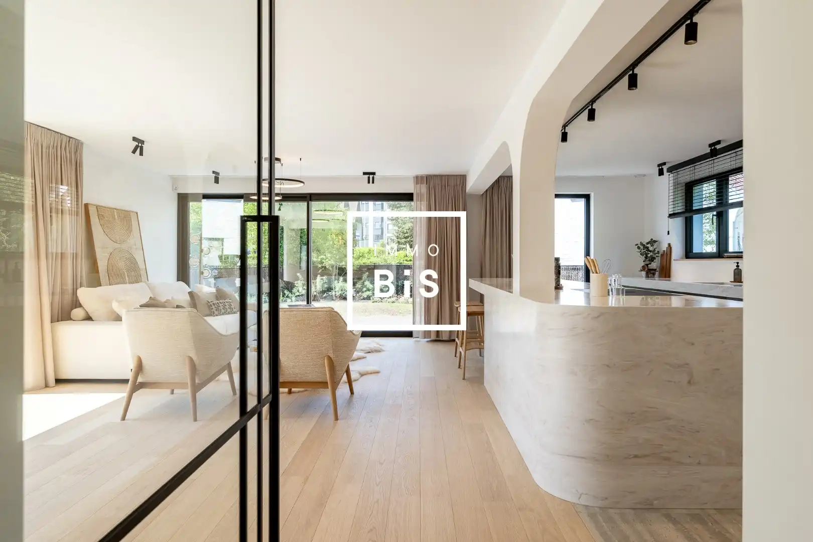 Charmante gerenoveerde villa verscholen in een paadje van het Zoute foto 6