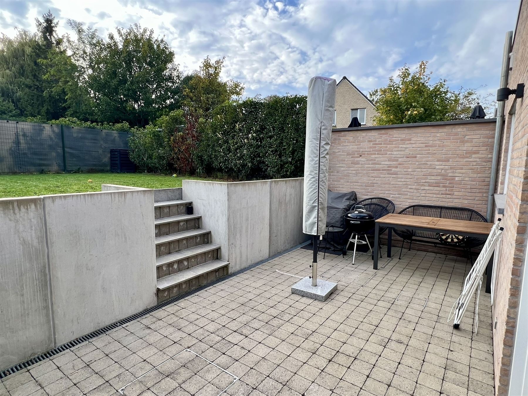 Supergezellige nieuwwoning met  garage en tuin foto 12