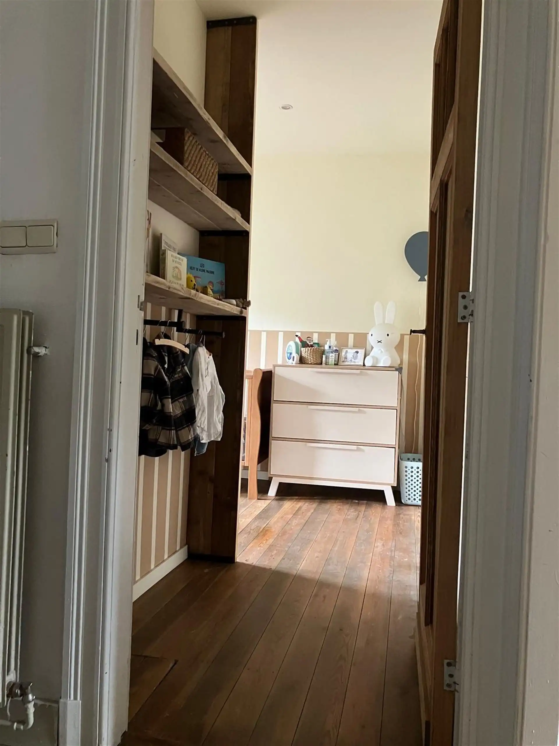 Instapklare woning met 2 slpk en ruime tuin! foto 11