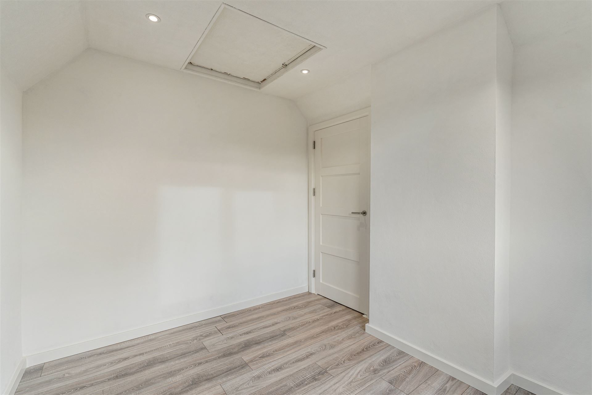 Gerenoveerde woning op 11a73ca nabij Domein Pietersheim en Lanaken centrum foto 18