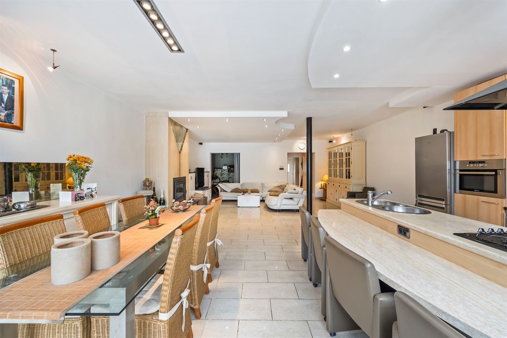 Instapklaar en verrassend ruime woning centrum Maria-ter-Heide  foto 6