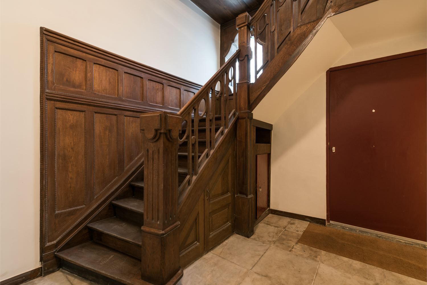 In optie: kevin@wellimmo.net voor meer info! Instapklaar 2-slaapkamer appartement (70m²) met zalig terras op toplocatie in centrum Antwerpen foto 3
