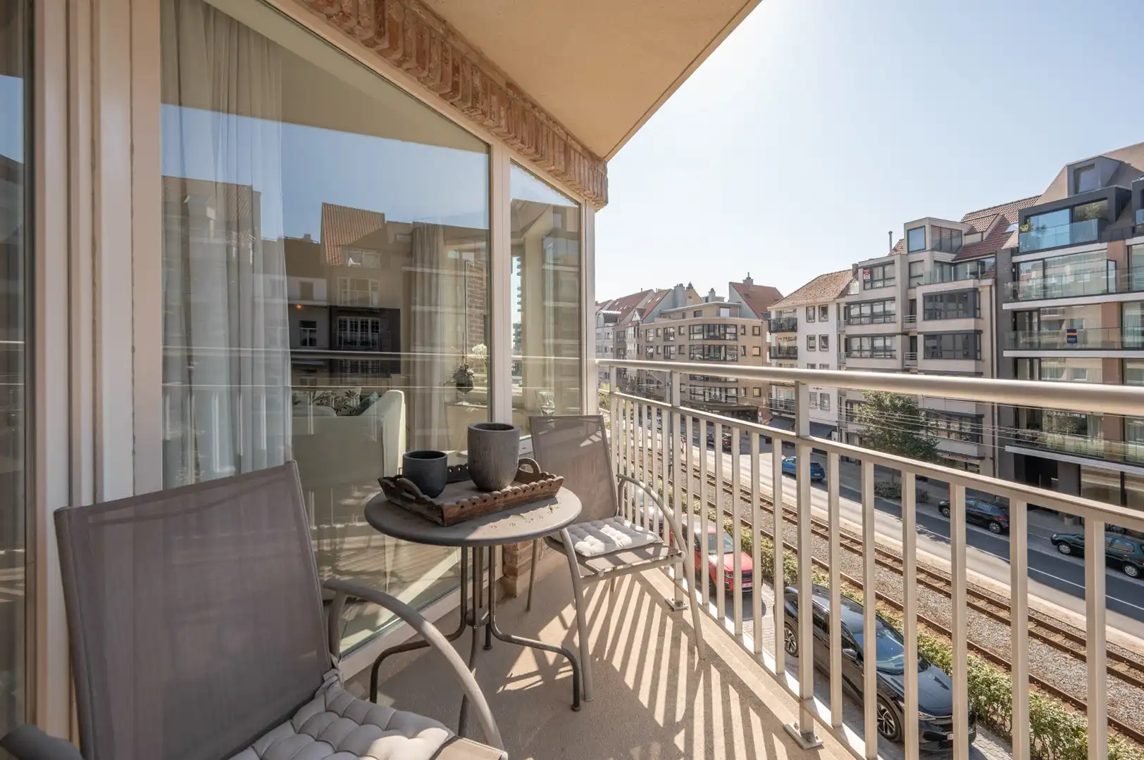 Ruim woonappartement met zonneterras foto {{pictureIndex}}