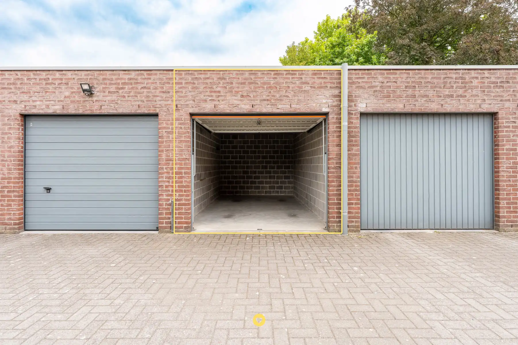 Ruim appartement met 2 slaapkamers en terras in centrum Boom foto 13