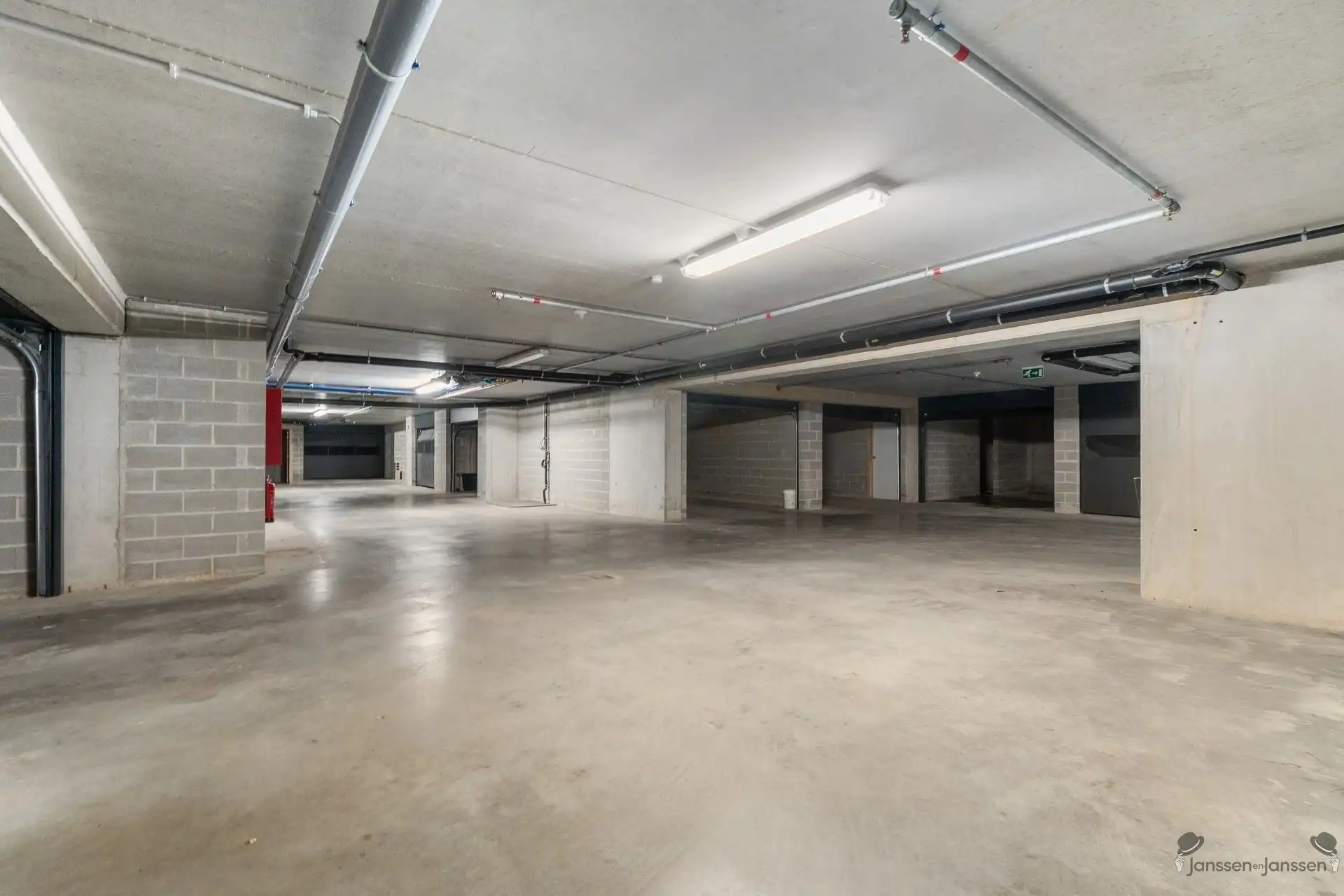 Instapklaar appartement van 103 m² op een gunstige ligging foto 16