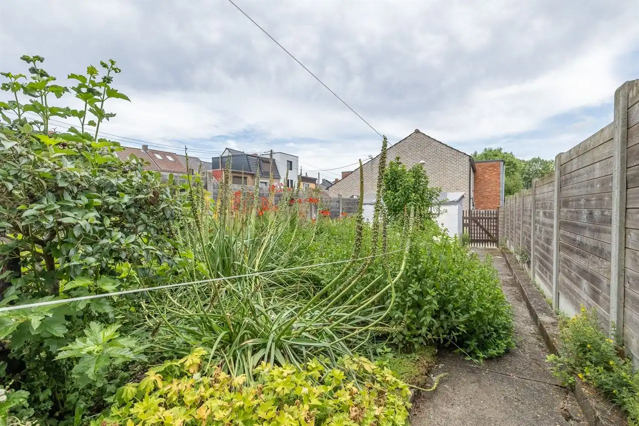 Gelijkvloers éénslaapkamerappartement met tuintje foto 14