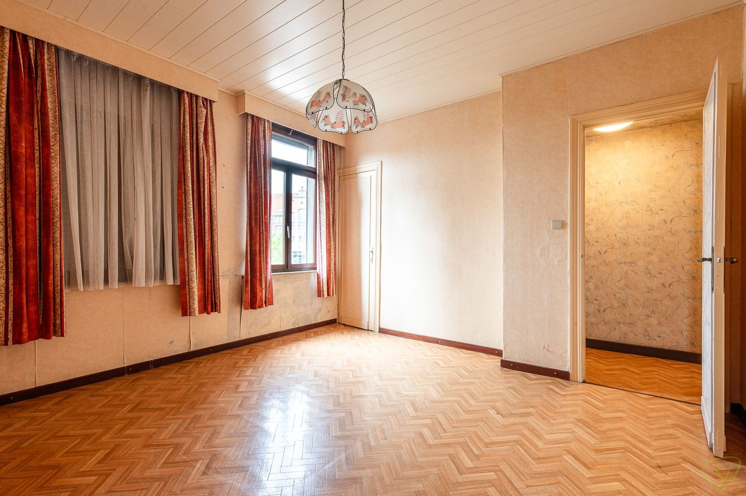 Te renoveren stadswoning met potentieel in hartje Eeklo foto 14