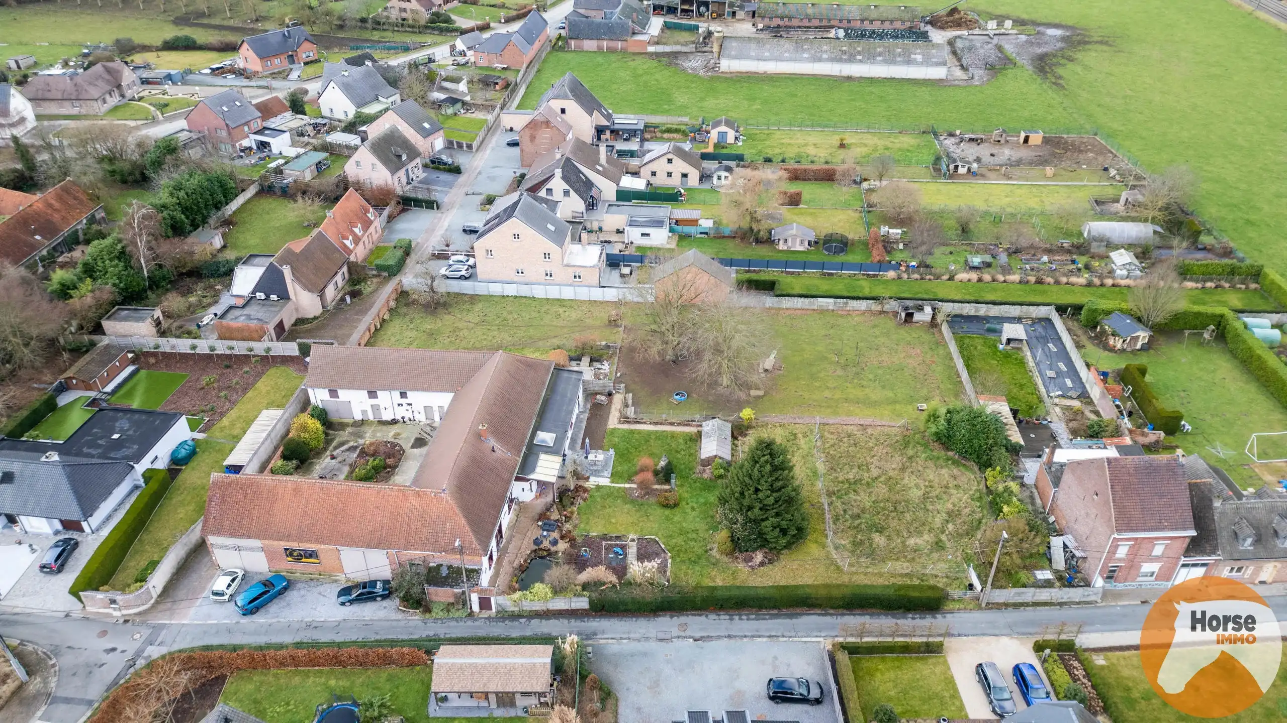 GERAARDSBERGEN - Hoeve met studio foto 2
