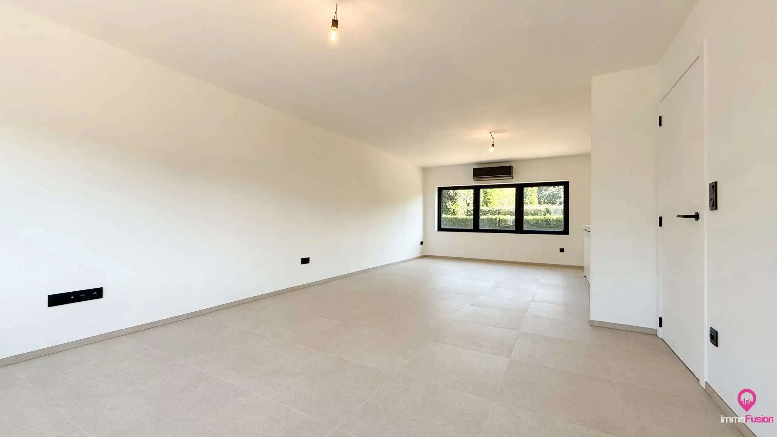 Totaalgerenoveerde, instapklare woning met 3 slpks te Zolder foto 4