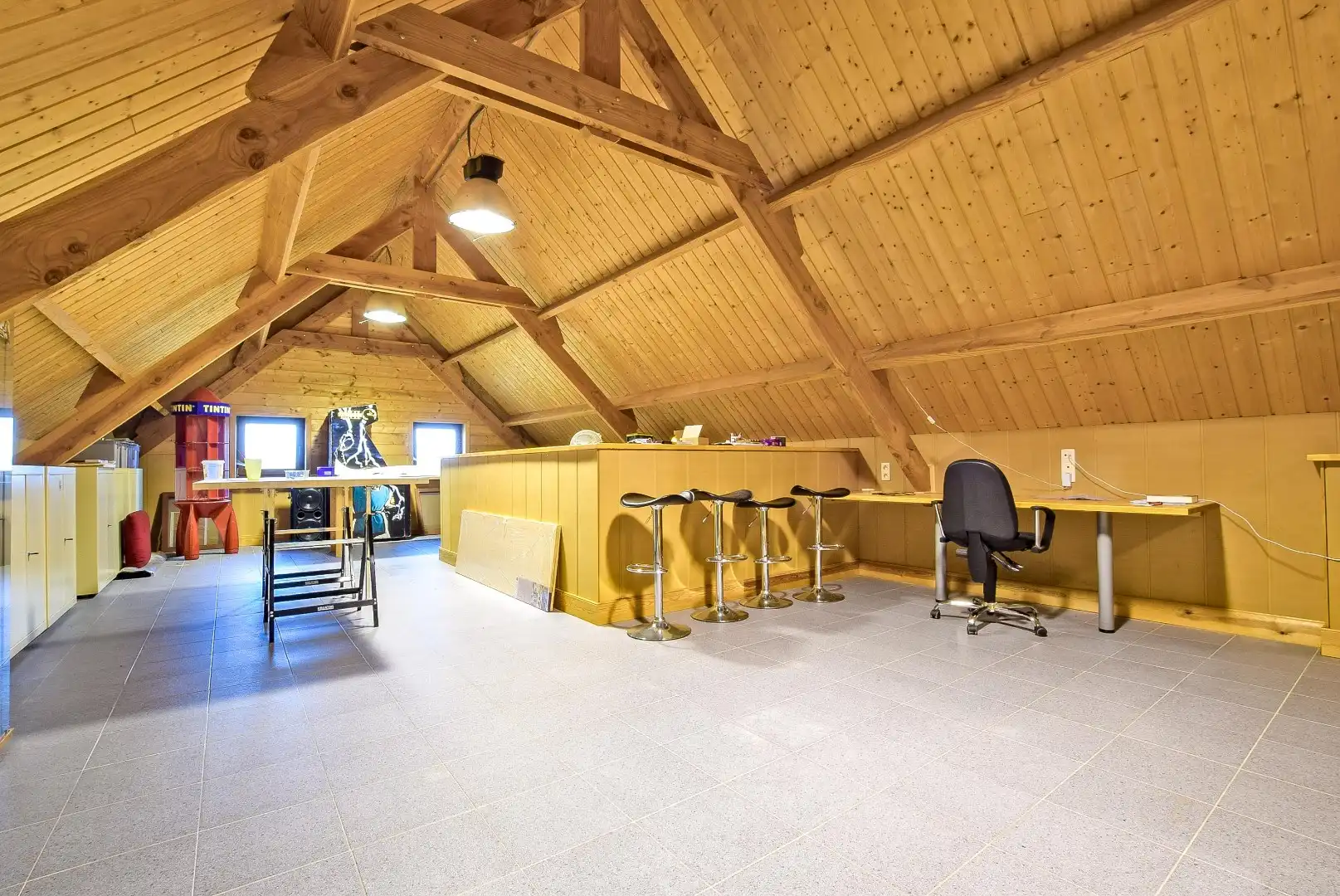 Uniek gelegen landhuis op 4334 m² gelegen te Diksmuide. foto 25