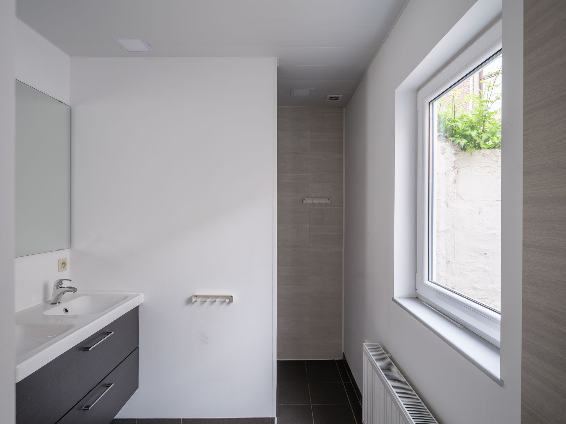 Instapklare woning met zonnig terras nabij het Keizerpark foto 8