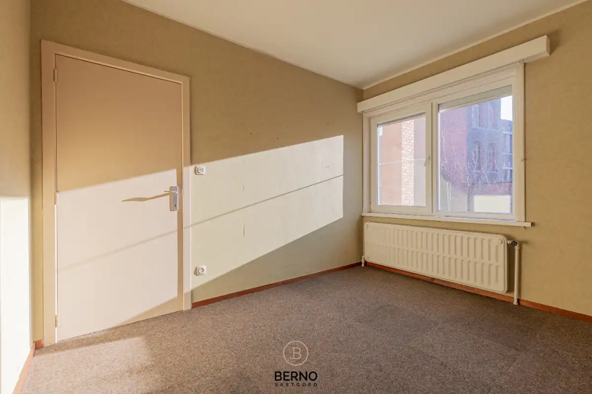 Woning met polyvalente benedenruimte foto 7