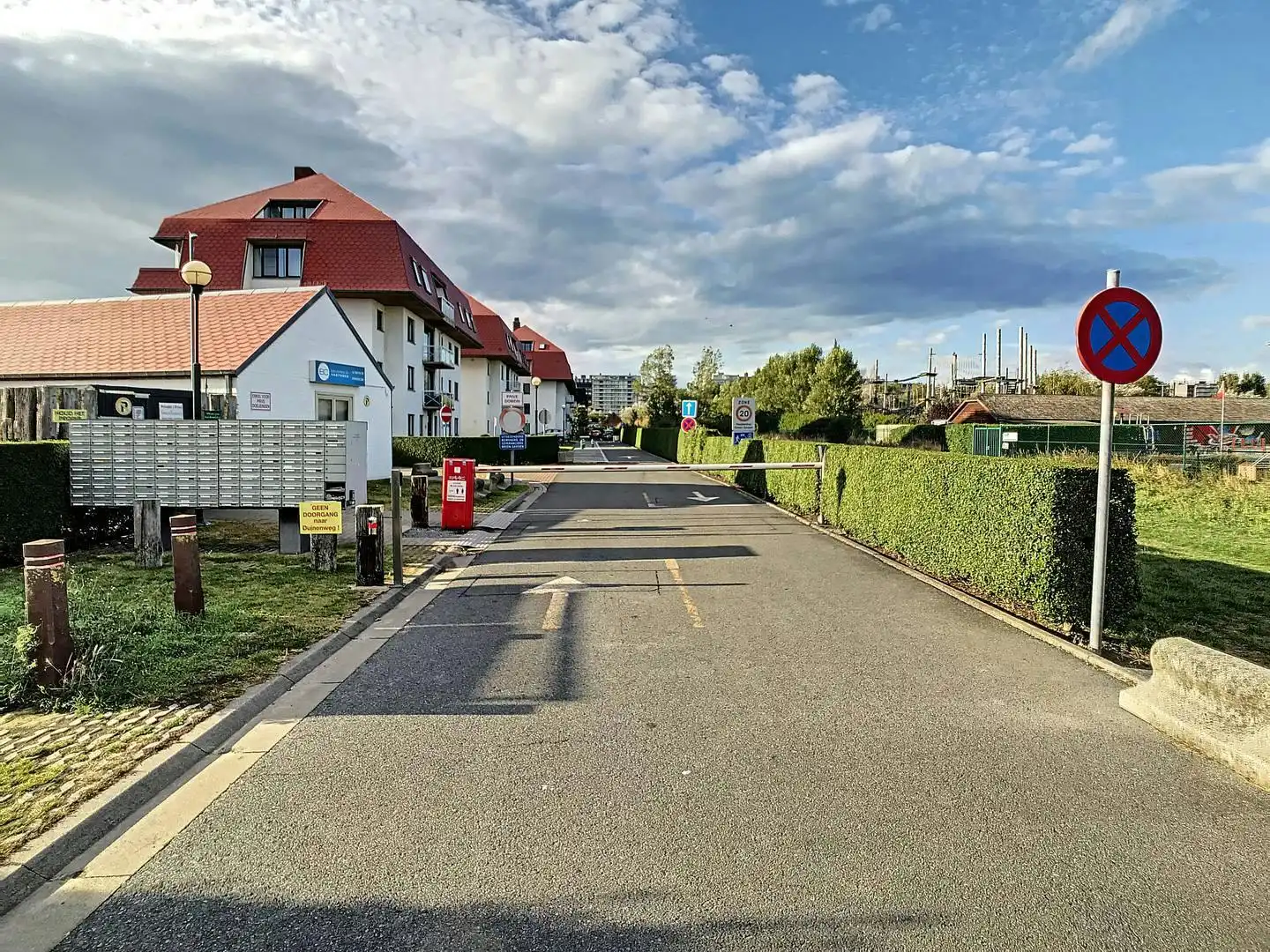 Staanplaats te koop in de Residentie Green Garden! foto 4