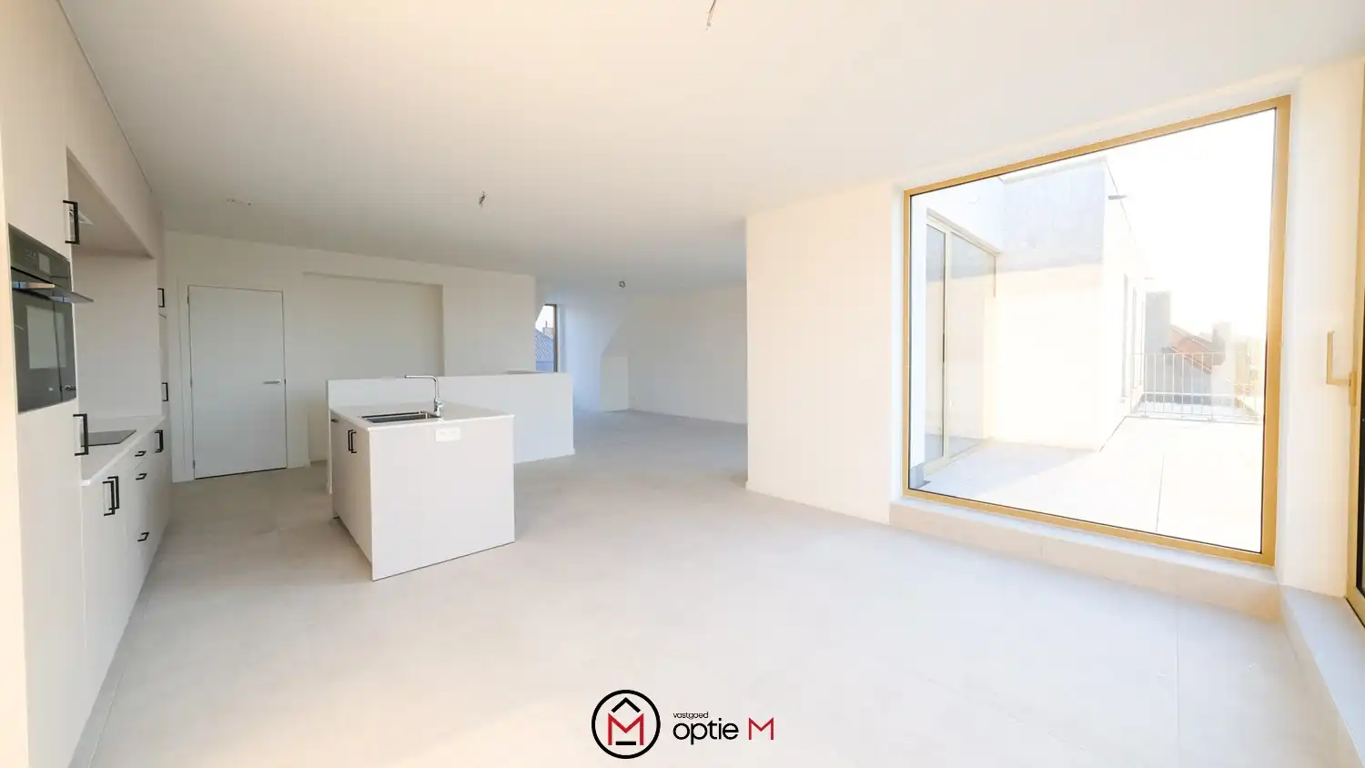 Penthouse te huur in Bilzen-Hoeselt – lichtrijk wonen met panoramisch zicht over de velden foto 5