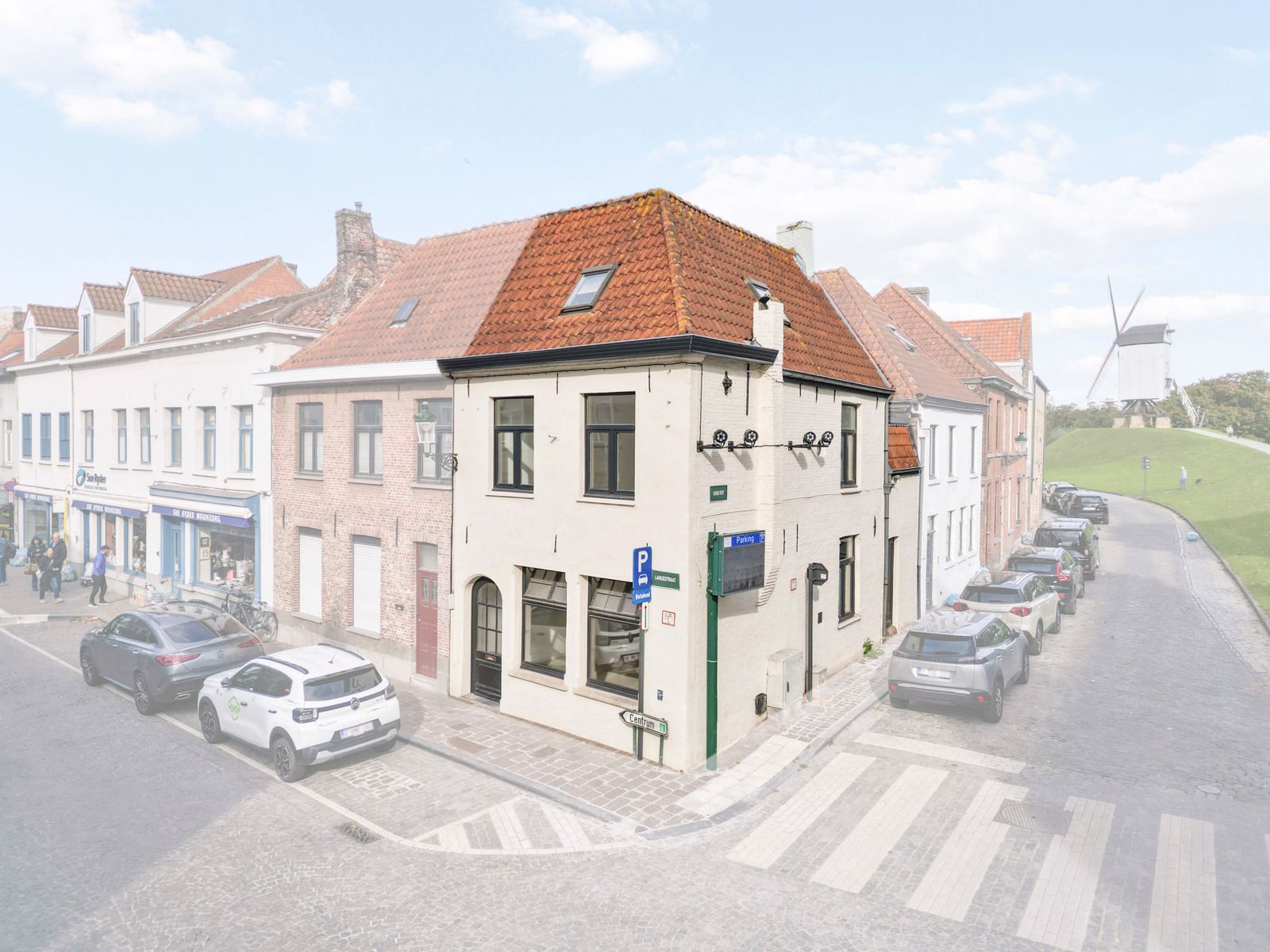 ()=>{if(producerUpdateValueVersion(node),producerAccessed(node),node.value===ERRORED)throw node.error;return node.value} Langestraat 189 - 8000 Brugge