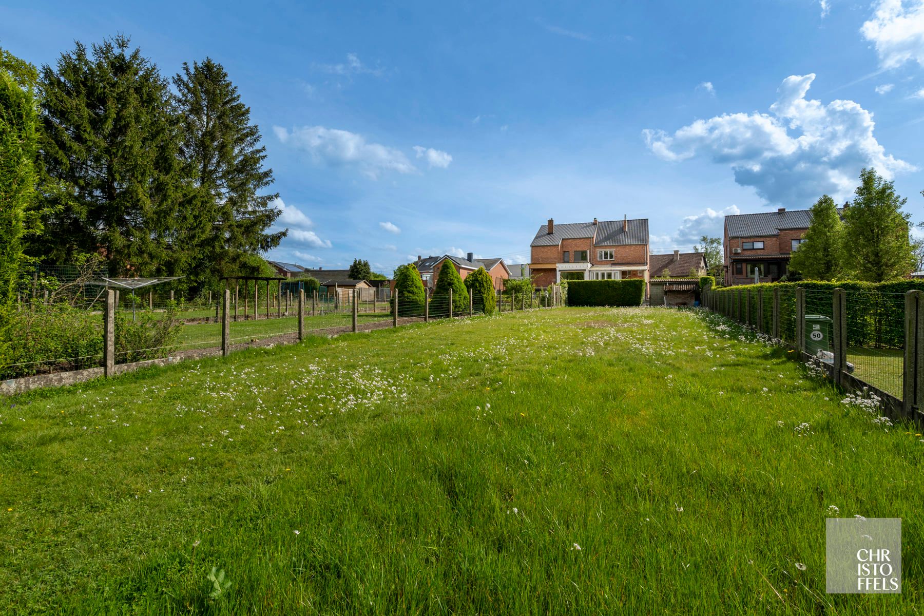 Woning met potentieel op een perceel van 983m² in Eigenbilzen! foto 17