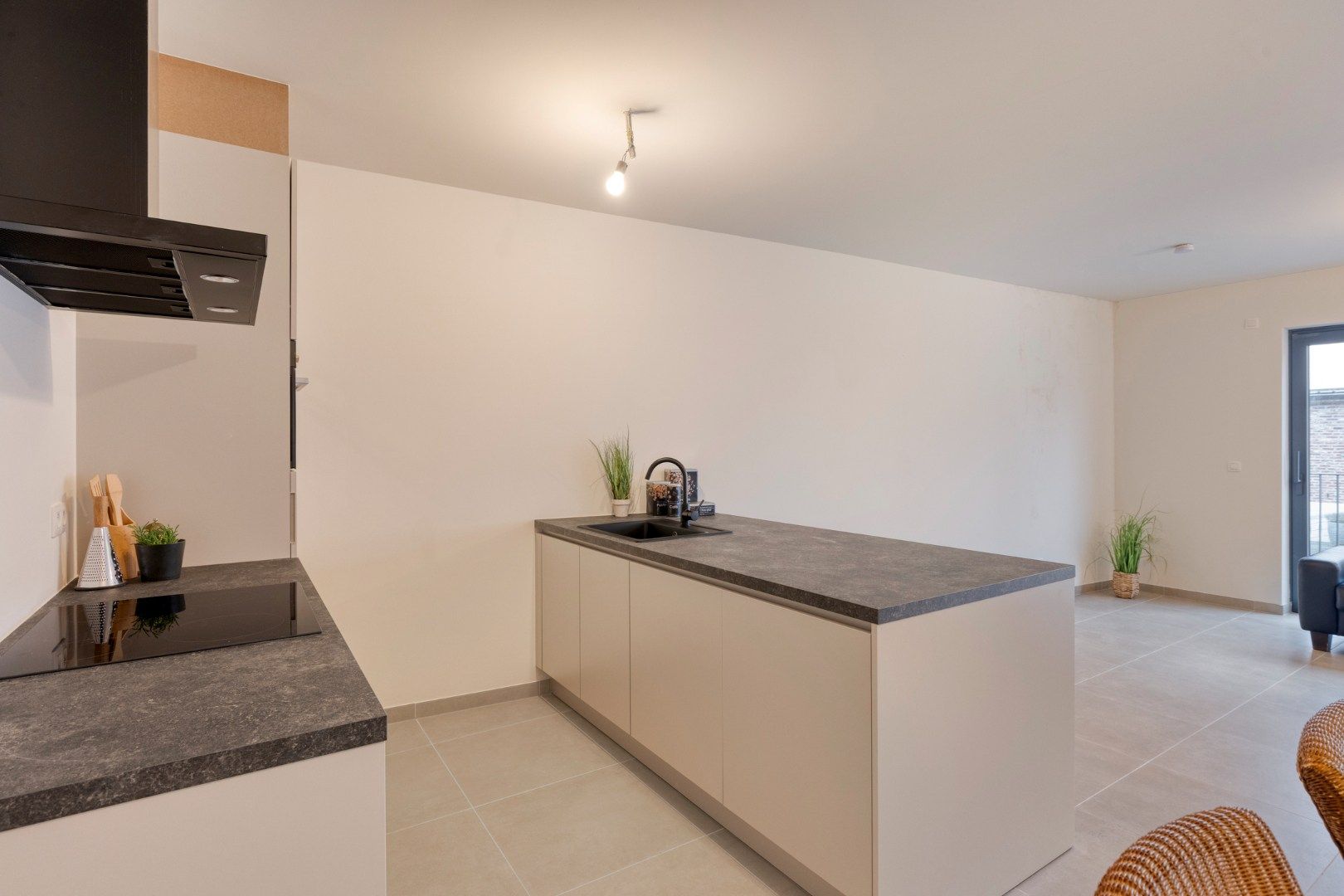 Prachtig nieuwbouwappartement in centrum Rekkem! foto 5