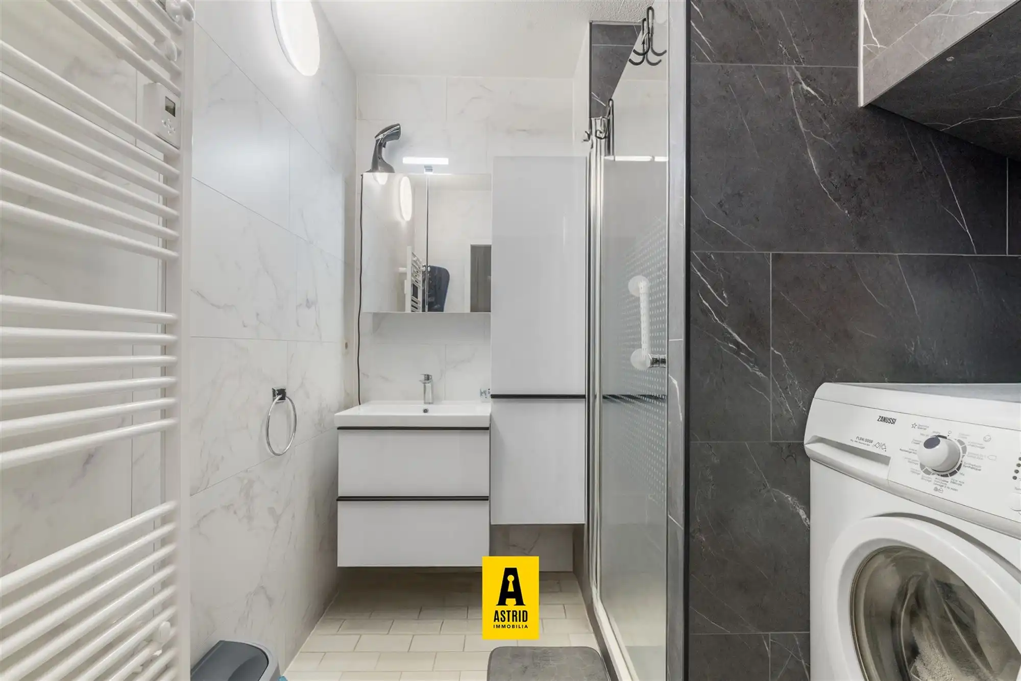 Ruim en zonnig appartement aan zee! foto 13