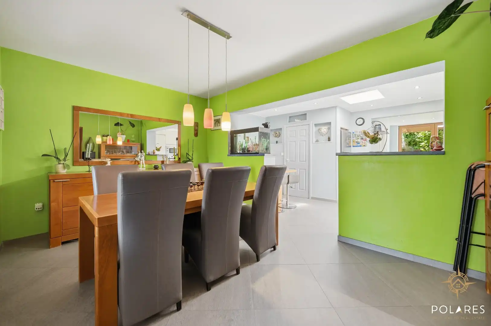 Charmant gerenoveerde rijwoning met gezellige stadstuin. foto 5