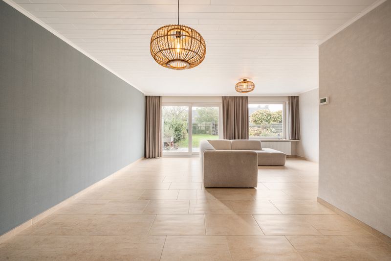 Roeselare : Charmante woning te huur in een gezellige wijk! foto 7