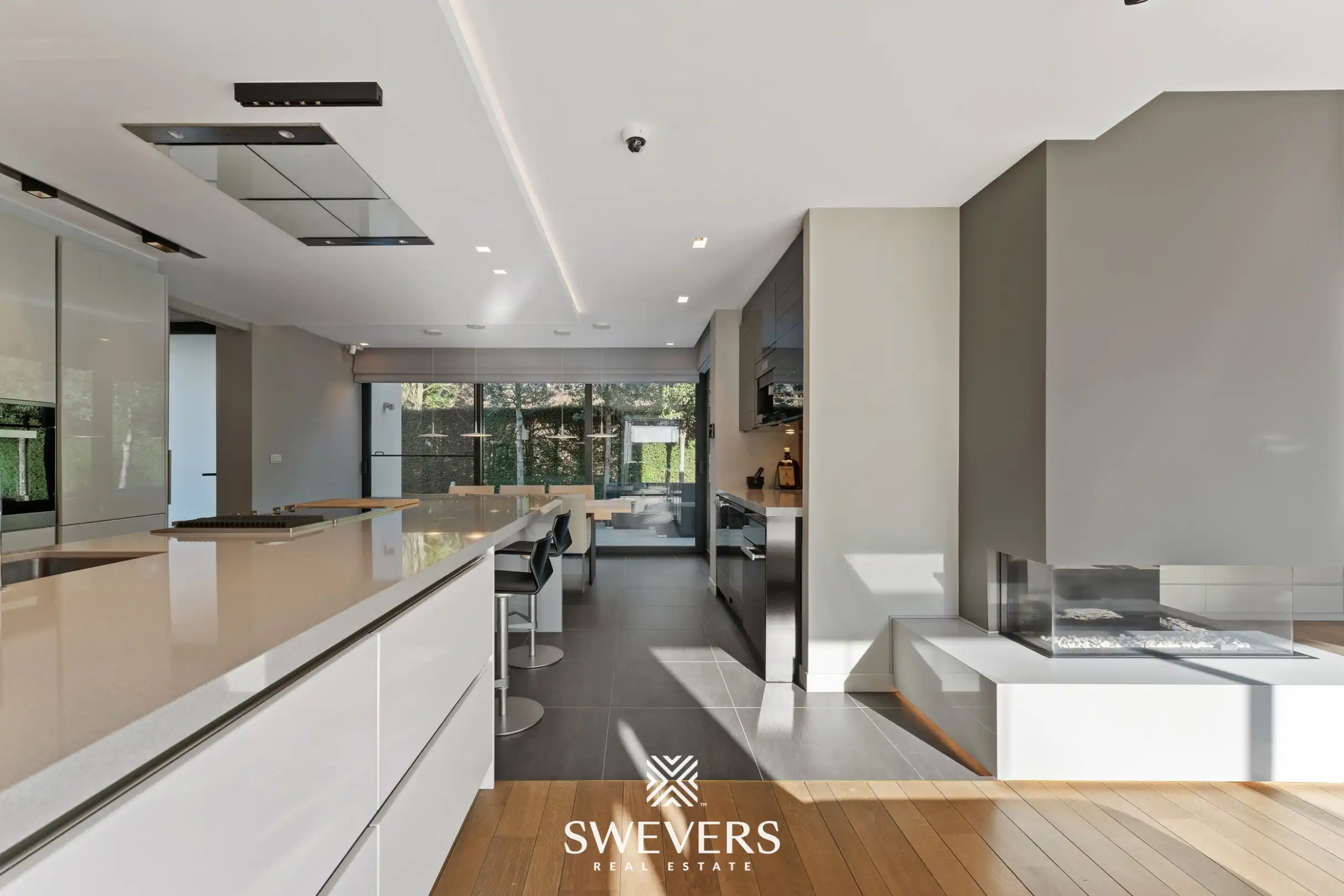 Exclusieve instapklare villa ( EPC B ) op uniek perceel ( 16a 91ca ) in de residentiële Bloemenwijk te Bolderberg foto 8